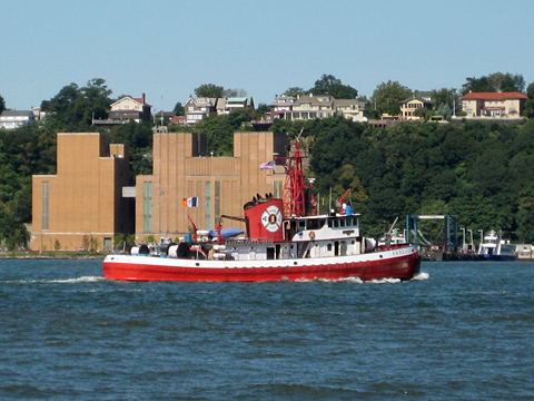 NYFD Fireboat on the Hudson River